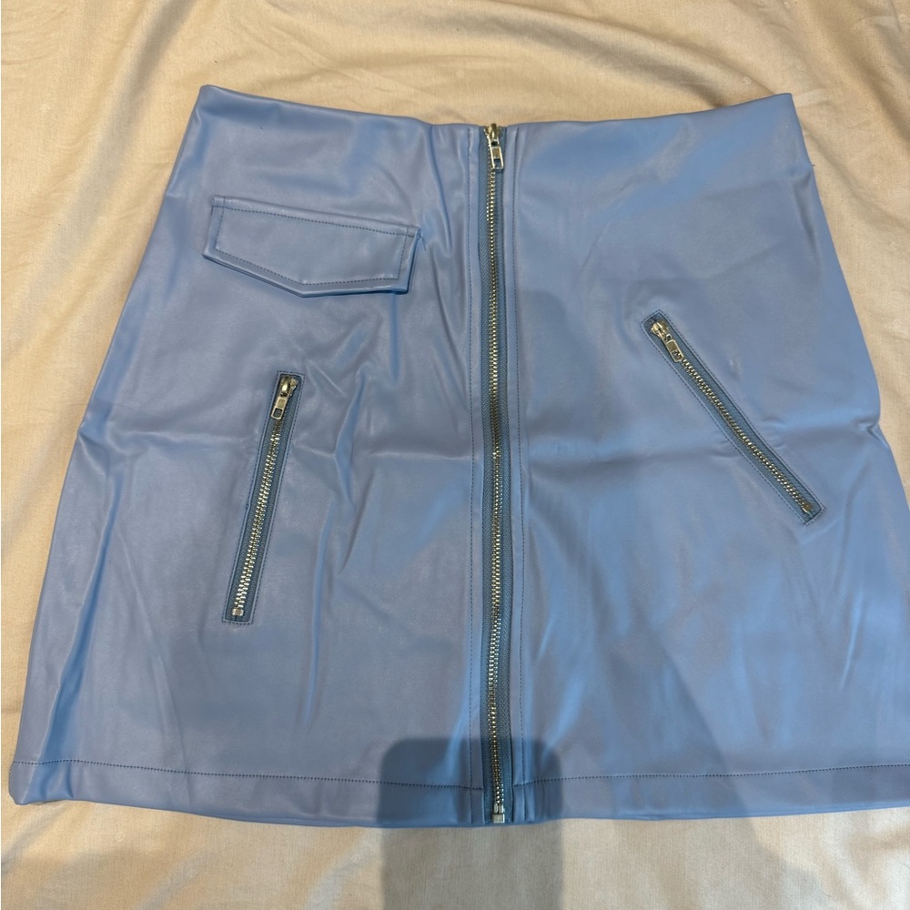 Blue leather skirt brand new size M